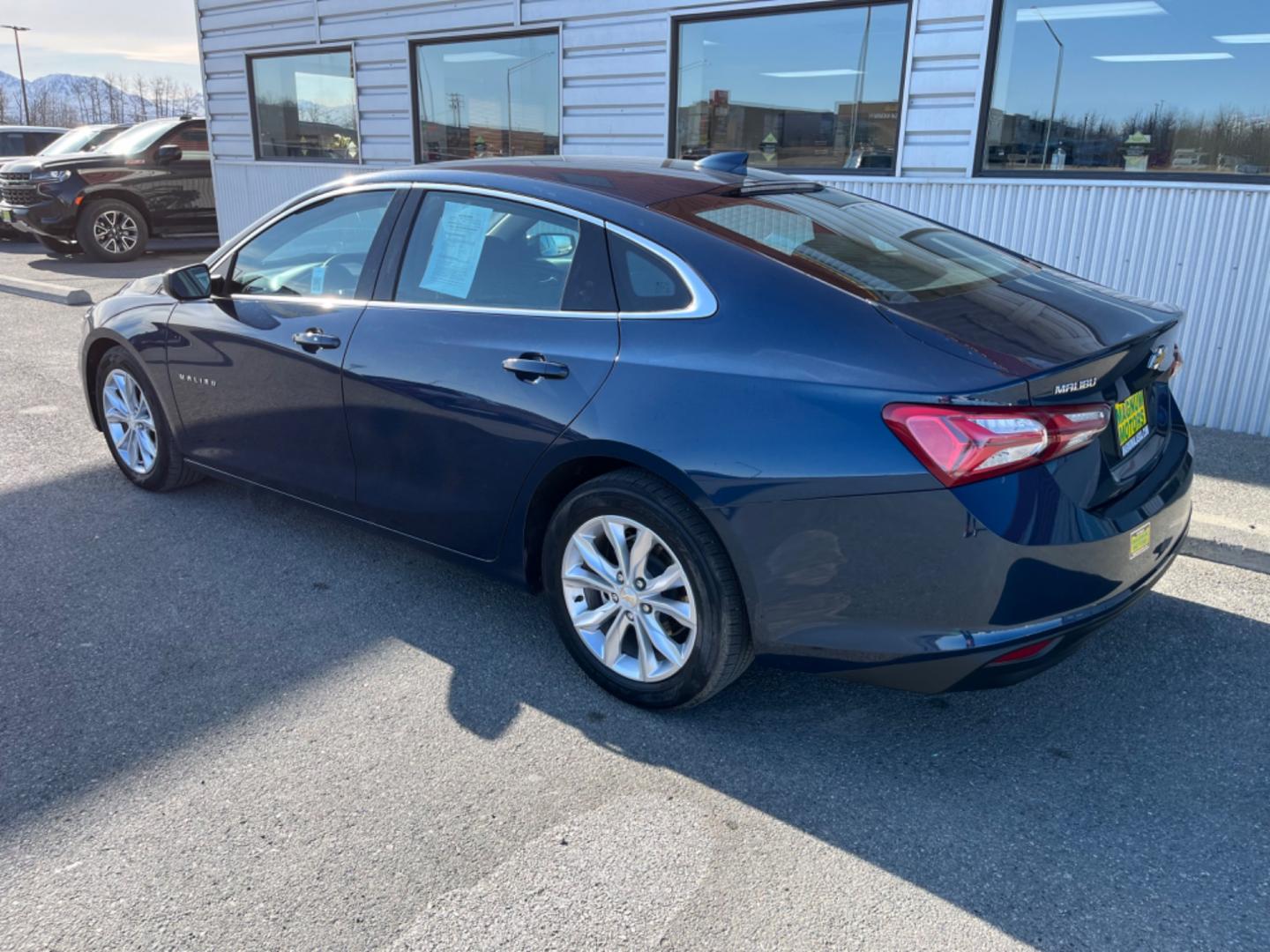 2022 BLUE /Black CHEVROLET MALIBU LT (1G1ZD5ST7NF) with an 1.5L engine, Continuously Variable transmission, located at 1960 Industrial Drive, Wasilla, 99654, (907) 274-2277, 61.573475, -149.400146 - Photo#2